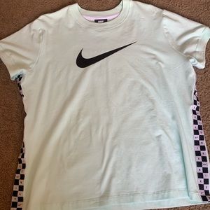 Nike Tee